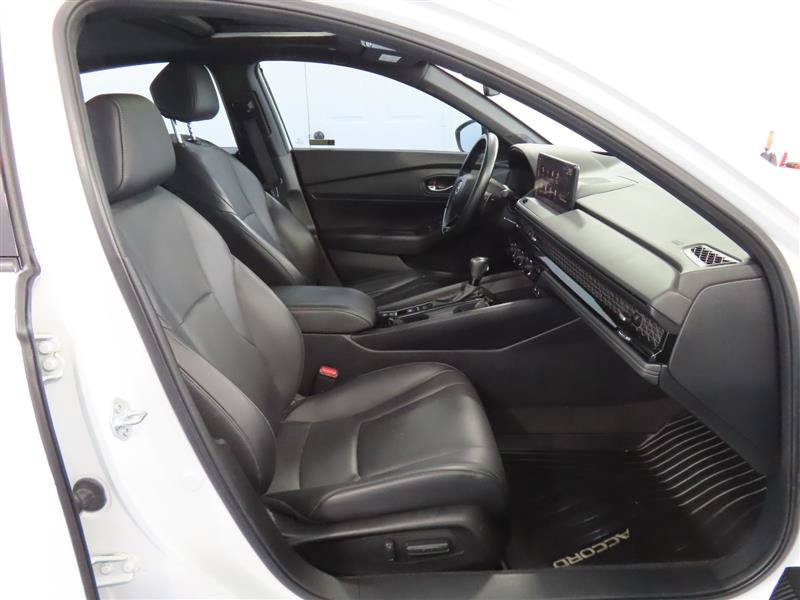 Used 2023 Honda Accord Sport image 32