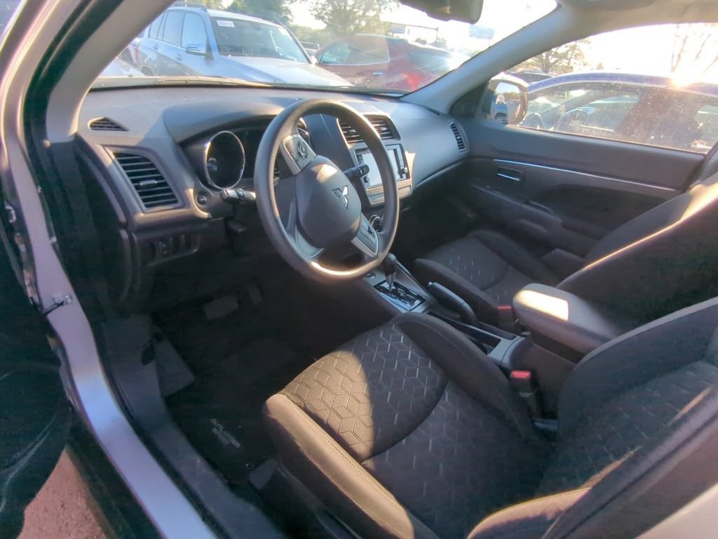 Used 2024 Mitsubishi Outlander Sport ES AWD/4WD image 7