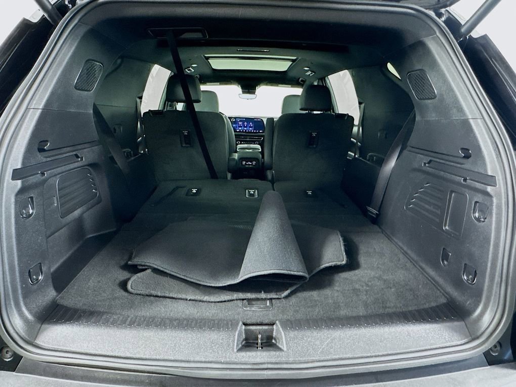 Used 2025 Chevrolet Traverse Z71 w/ Enhanced Driving Package image 27