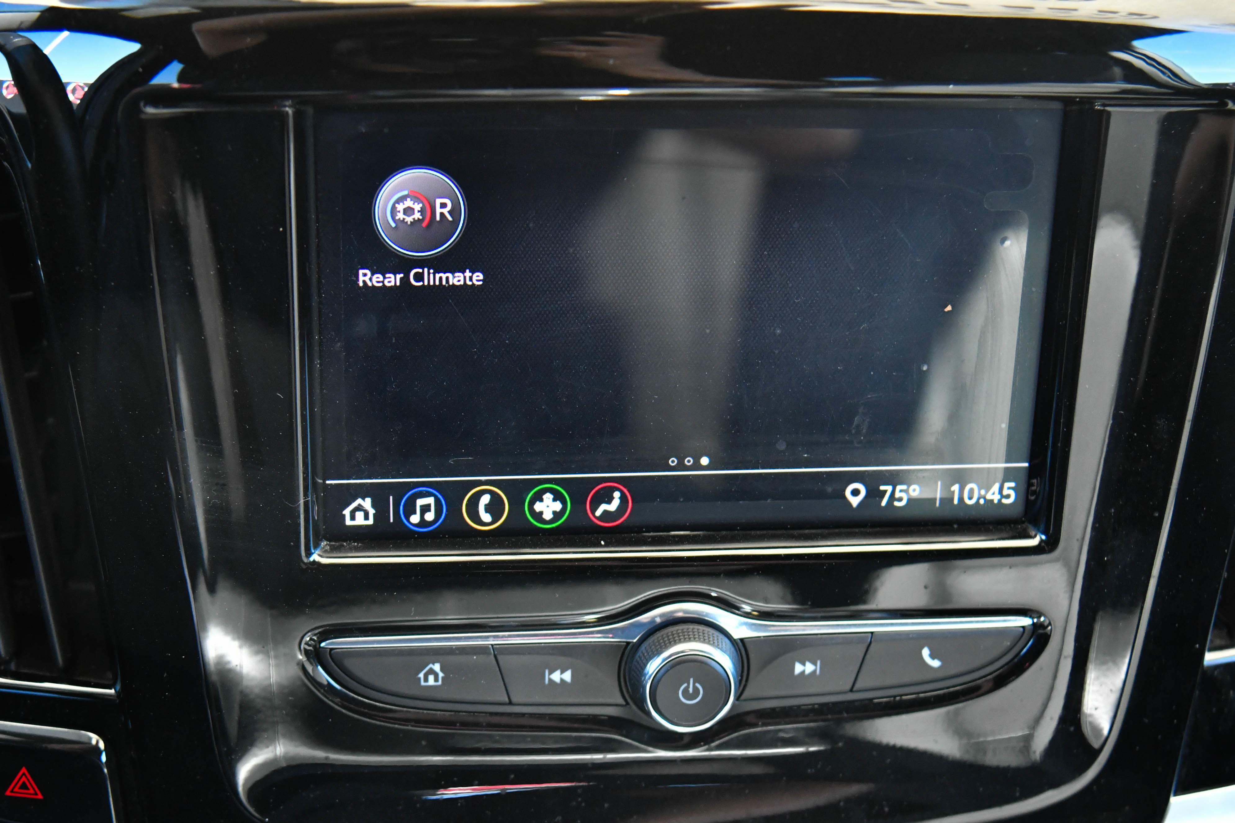 Used 2022 Chevrolet Traverse LT image 22