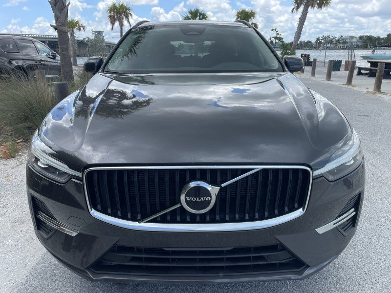 Used 2022 Volvo XC60 B5 Momentum AWD/4WD image 4