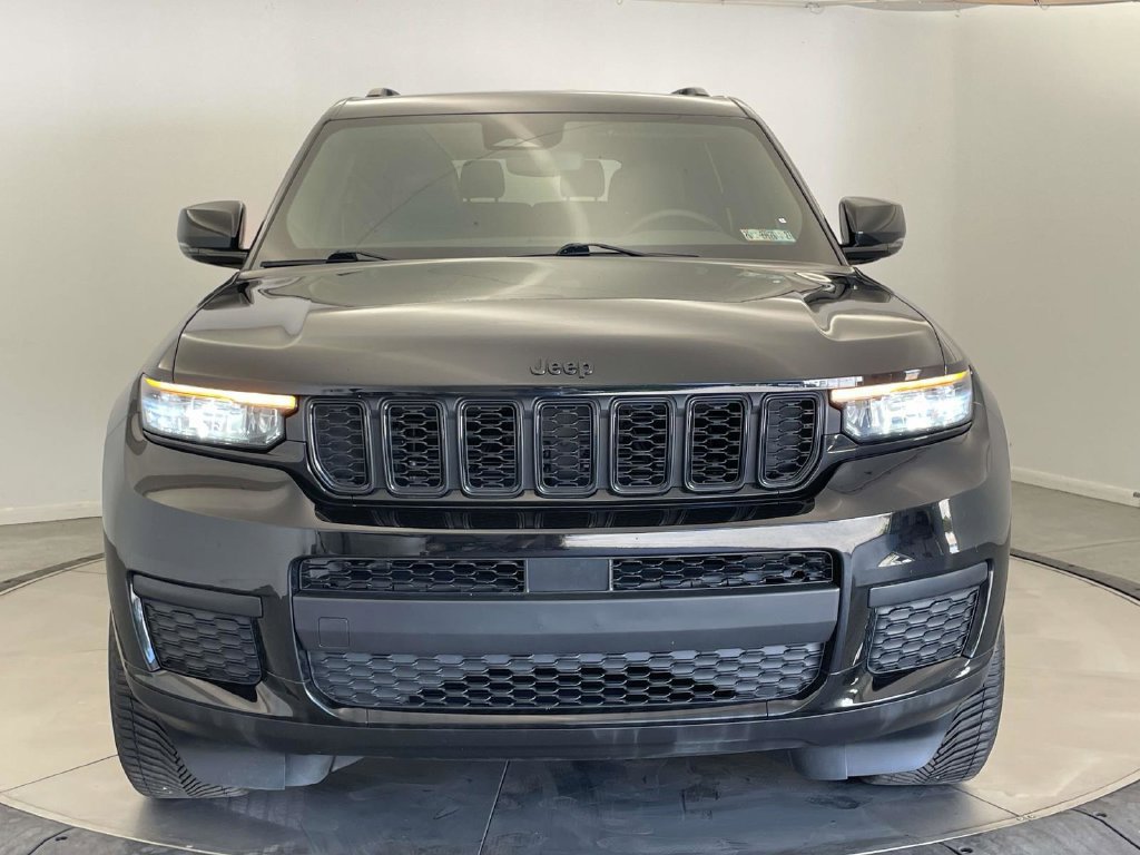 Used 2023 Jeep Grand Cherokee L Laredo AWD/4WD image 8