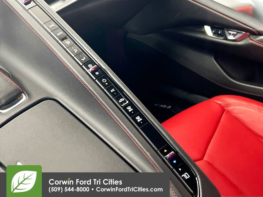 Used 2023 Chevrolet Corvette Stingray Coupe w/ Z51 Performance Package image 9
