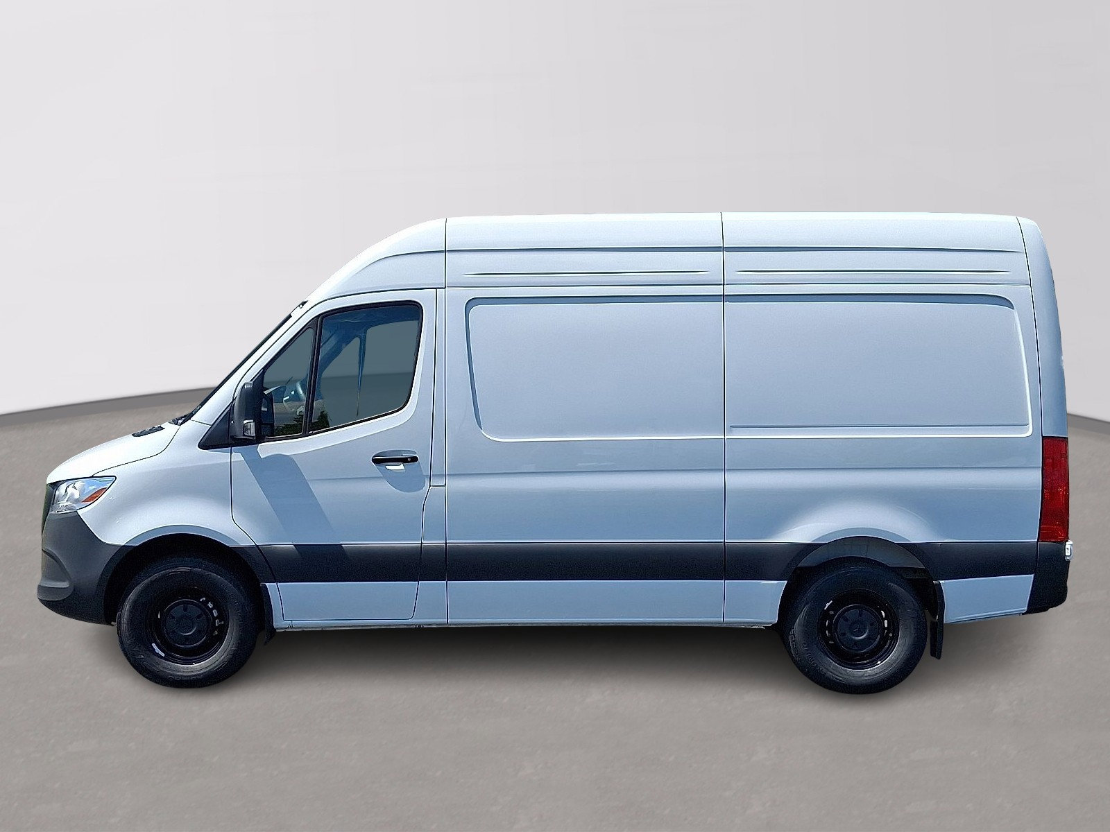 Used 2025 Mercedes-Benz Sprinter 2500 image 7