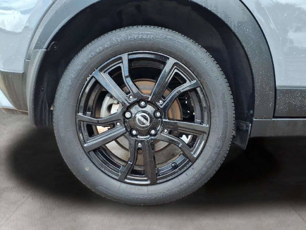 Certified 2023 Nissan Kicks SV FWD image 20