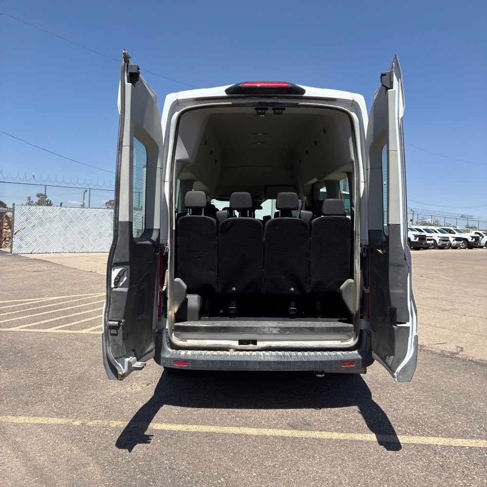 Used 2023 Ford Transit 350 XLT RWD image 12
