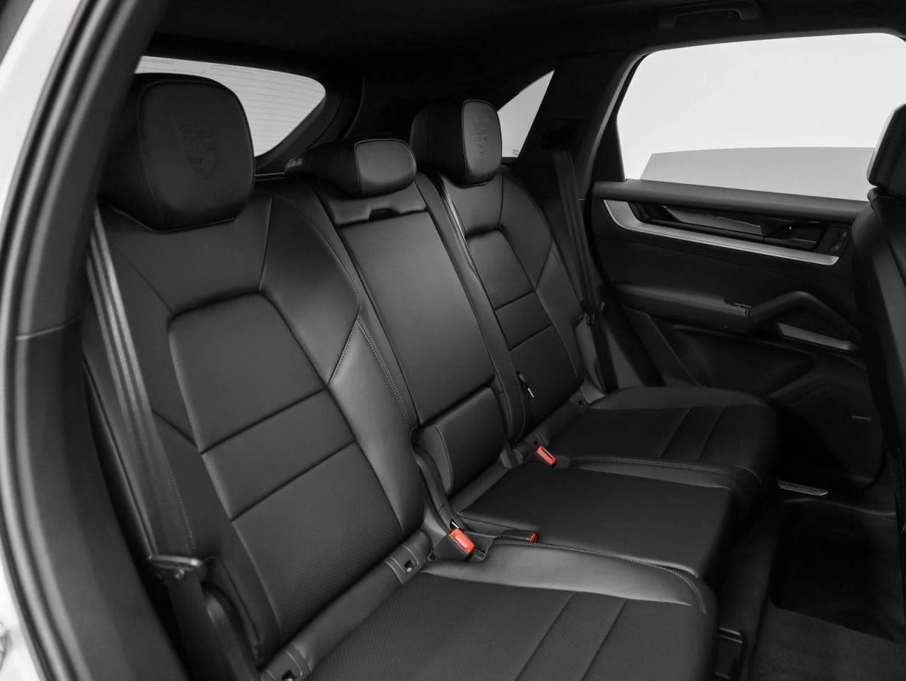 New 2025 Porsche Cayenne image 58