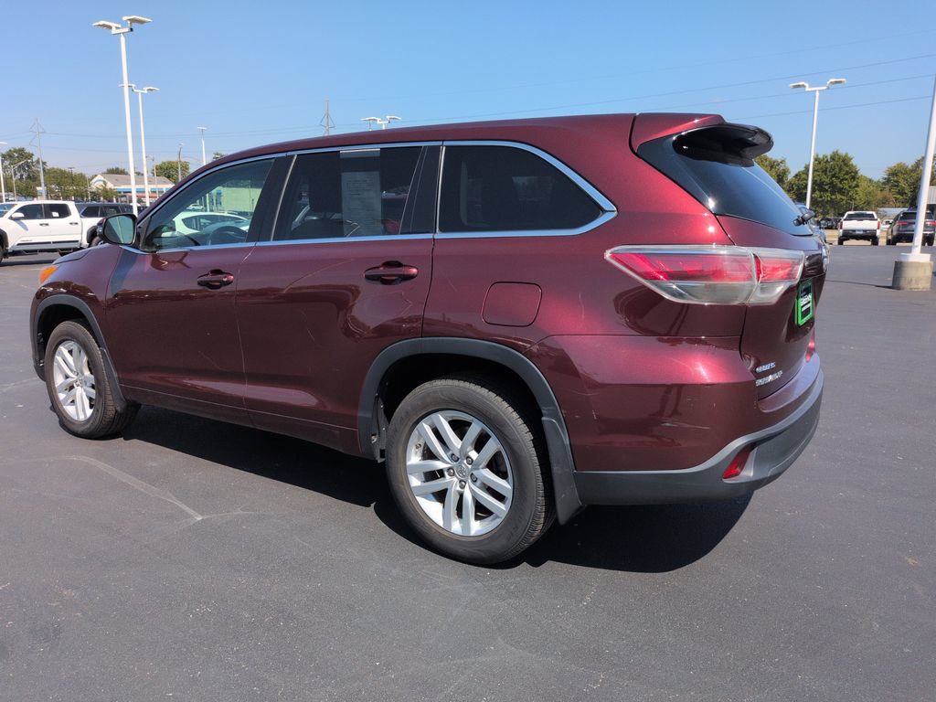 Used 2014 Toyota Highlander LE FWD image 4