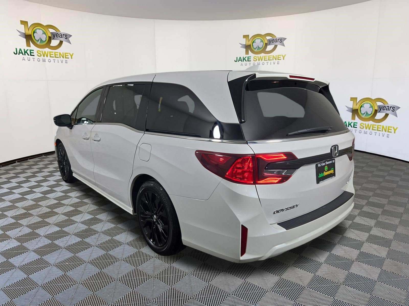 Used 2025 Honda Odyssey Sport-L image 6