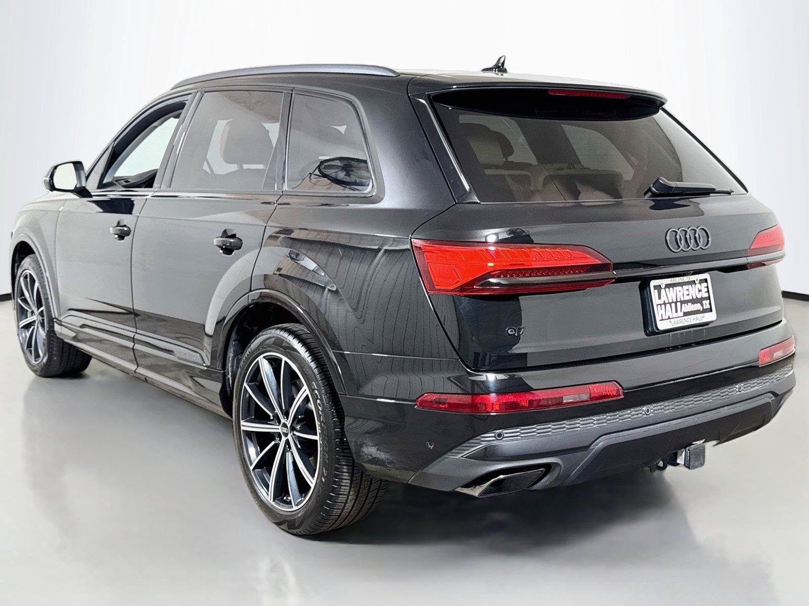 Used 2025 Audi Q7 2.0T Premium Plus w/ Premium Plus Package AWD/4WD image 6