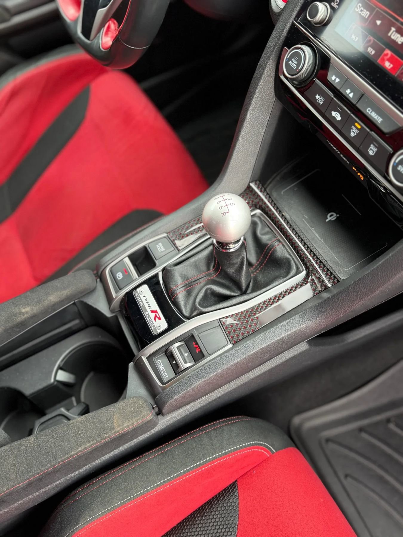 Used 2019 Honda Civic Type R image 14