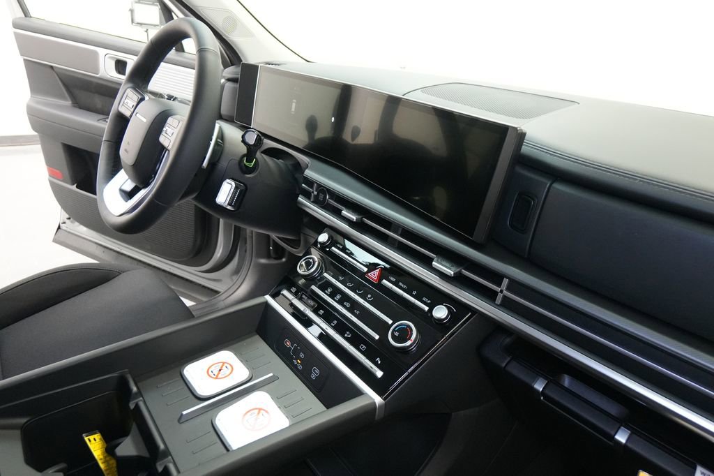 New 2026 Hyundai Santa Fe SE image 28