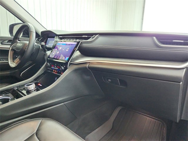 Used 2022 Jeep Grand Cherokee L Limited image 46