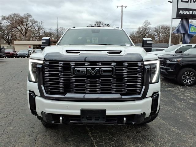 Used 2024 GMC Sierra 2500 Denali Ultimate image 14