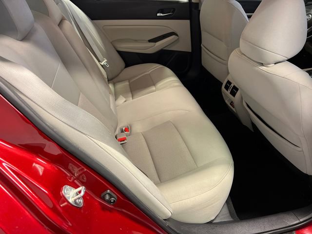 Used 2019 Nissan Altima 2.5 SV image 12
