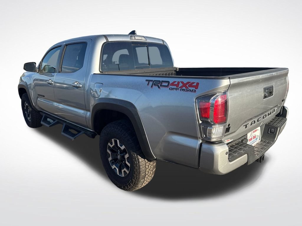 Used 2023 Toyota Tacoma TRD Off-Road w/ Technology Package AWD/4WD image 3