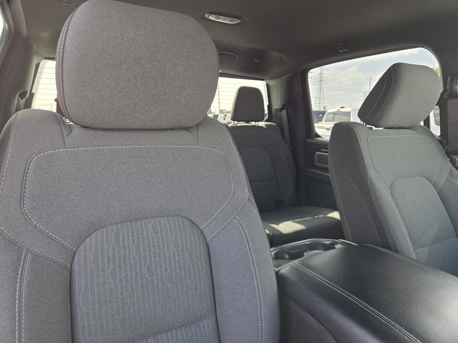 Used 2022 RAM 1500 Big Horn AWD/4WD image 32