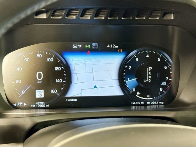 Used 2021 Volvo XC90 T5 Momentum w/ Climate Package image 30