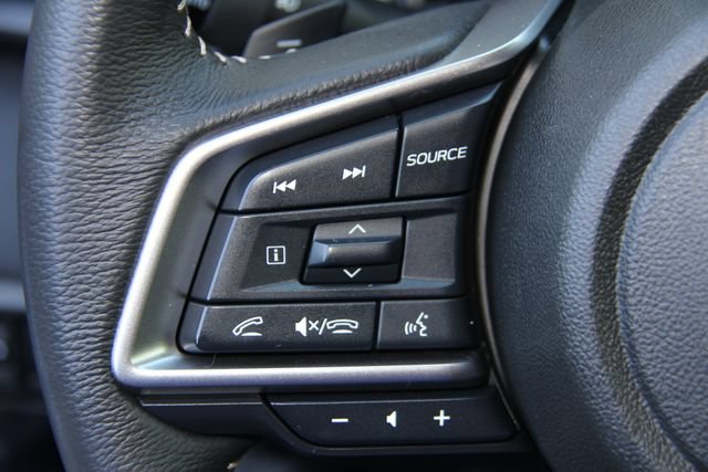 Used 2025 Subaru Outback Premium AWD/4WD image 22