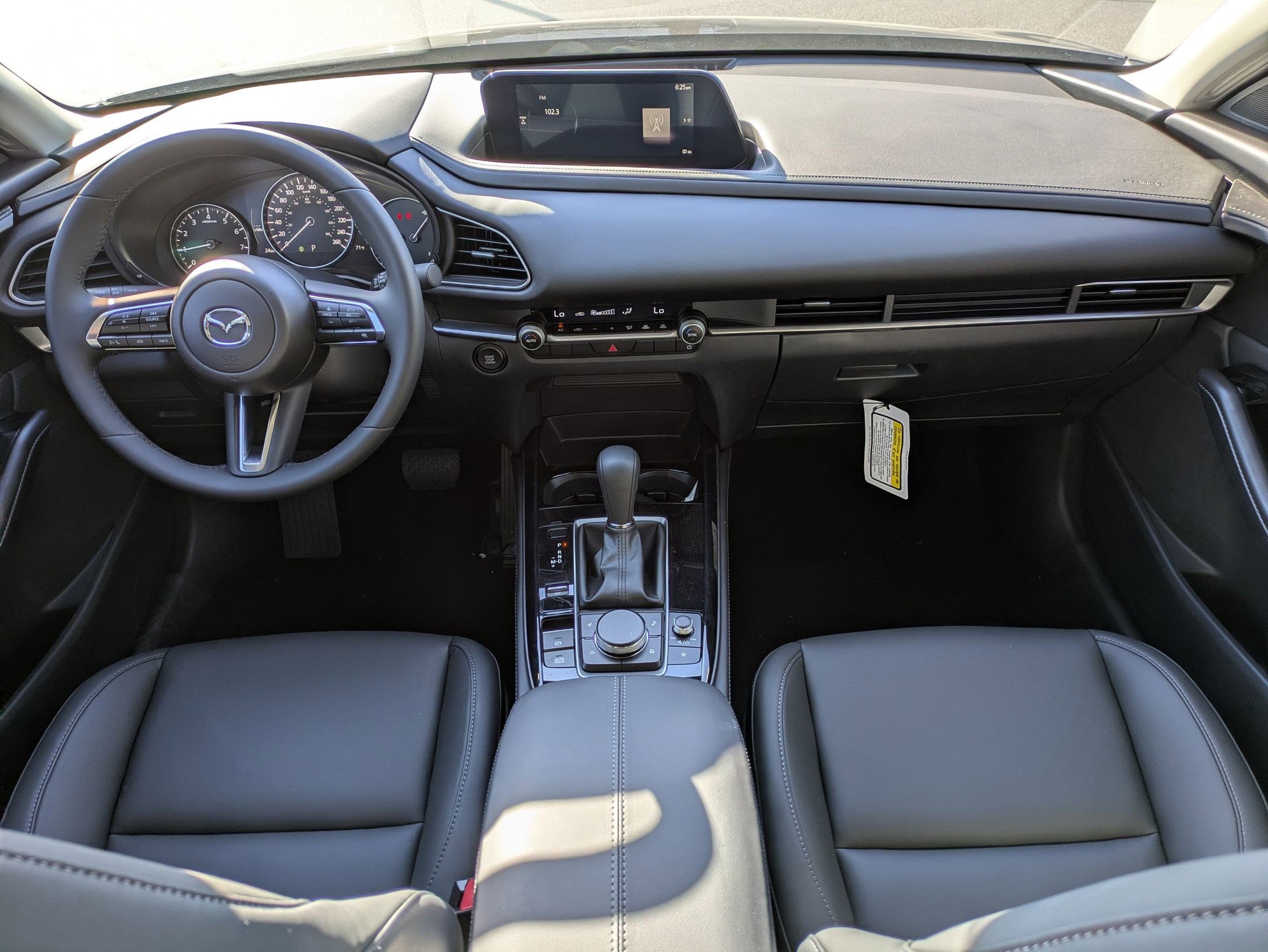 New 2025 MAZDA CX-30 AWD 2.5 S w/ Select Sport Pkg image 17