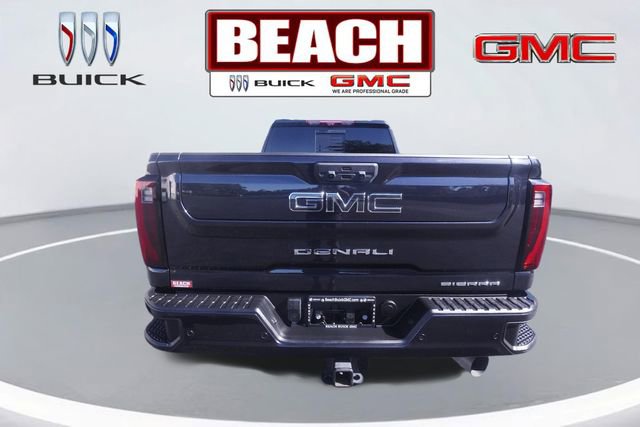 Used 2024 GMC Sierra 3500 Denali Ultimate AWD/4WD image 4