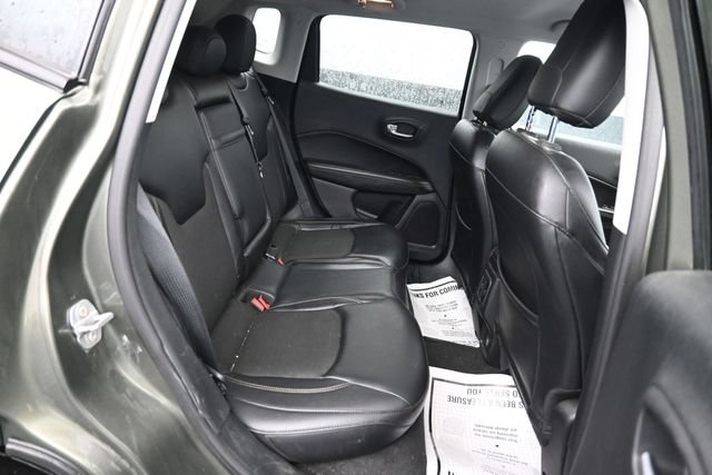 Used 2018 Jeep Compass Latitude AWD/4WD image 6