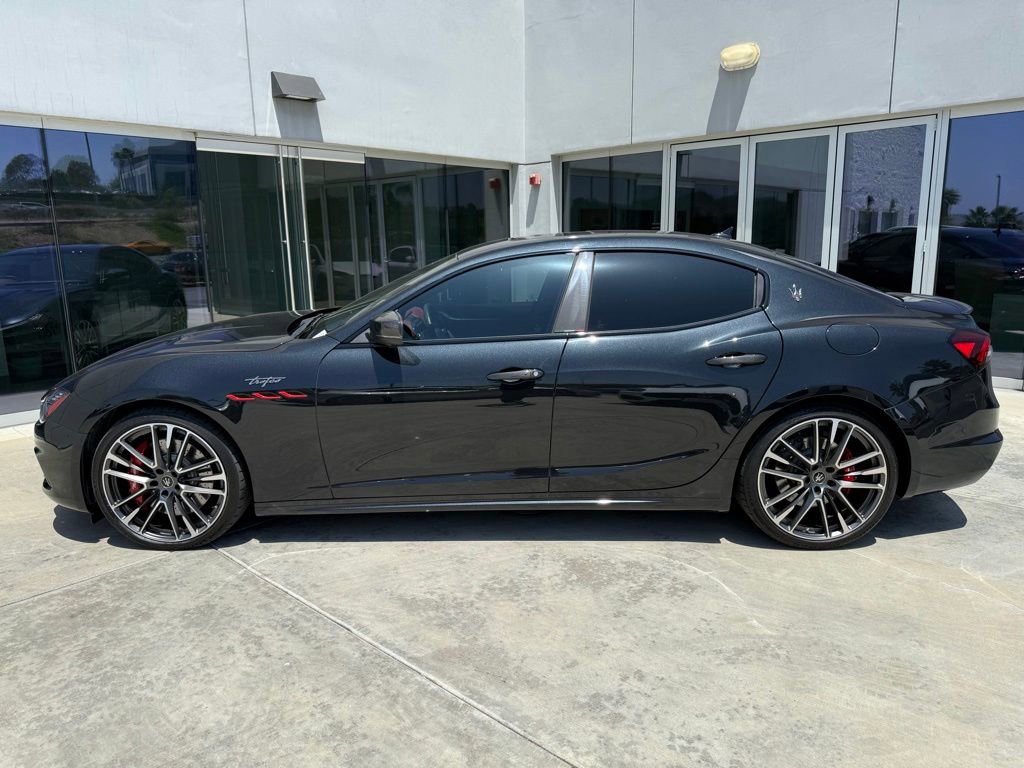 Certified 2023 Maserati Ghibli Trofeo RWD image 5