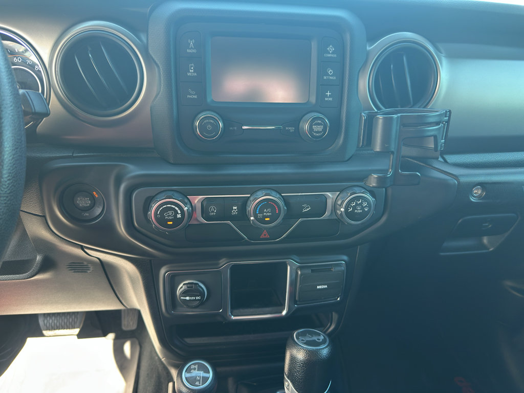 Used 2018 Jeep Wrangler Sport AWD/4WD image 17