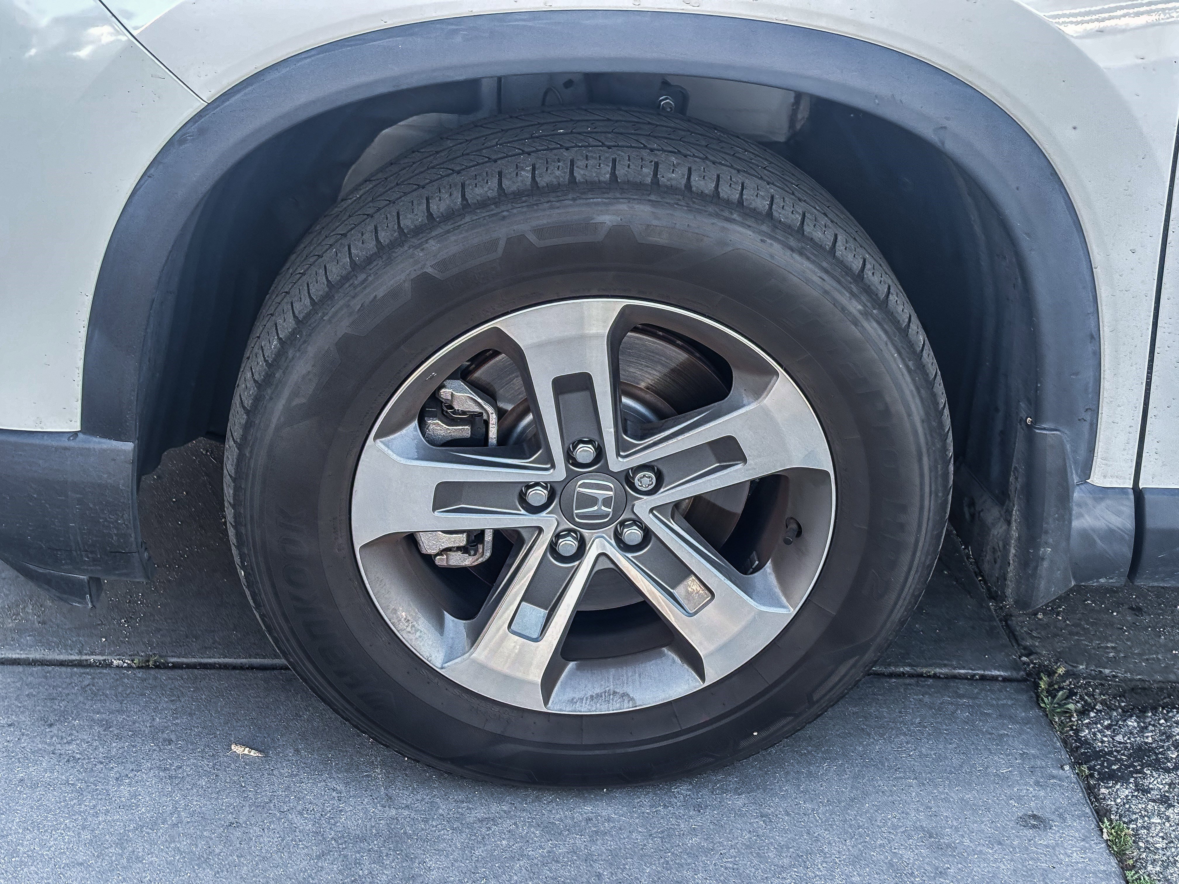 Used 2023 Honda Pilot EX-L image 11