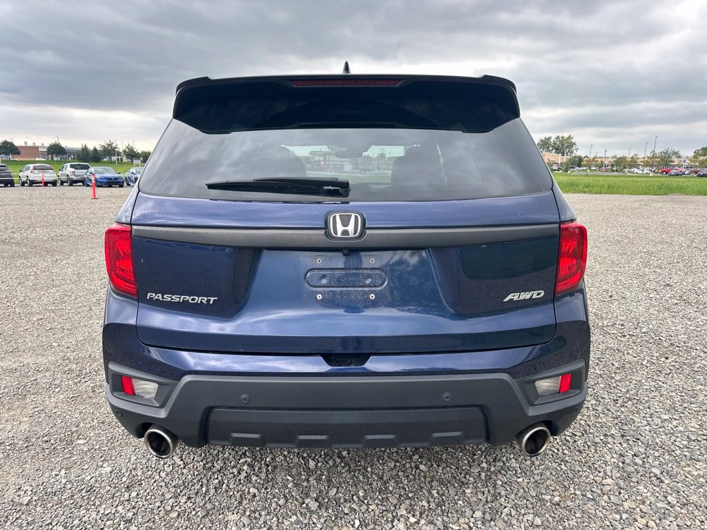 Used 2023 Honda Passport EX-L image 9