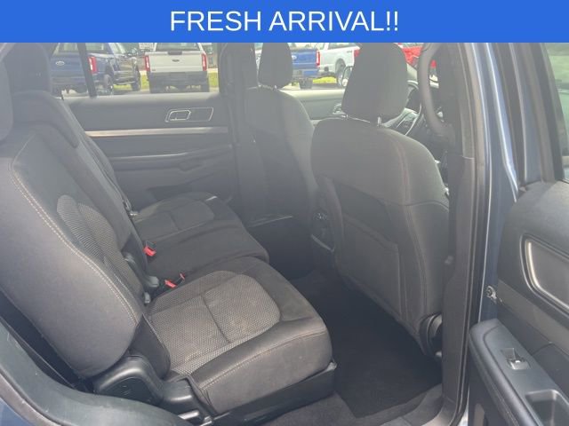 Used 2019 Ford Explorer XLT w/ Equipment Group 201A image 12