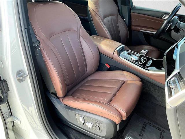 Used 2021 BMW X5 M50i w/ Executive Package image 9