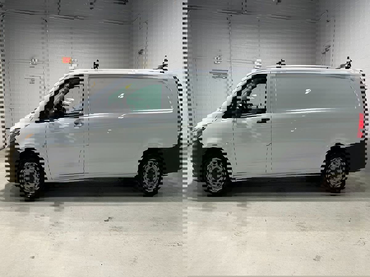 Used 2021 Mercedes-Benz Metris w/ Driver Efficiency Package image 16