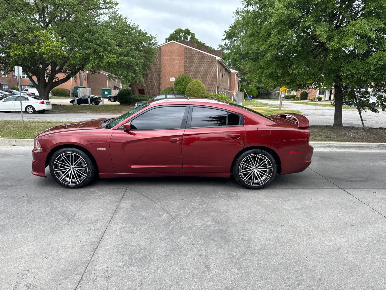 Used 2014 Dodge Charger R/T RWD image 8