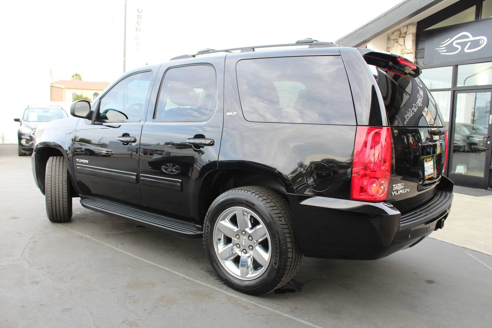 Used 2013 GMC Yukon SLT AWD/4WD image 3