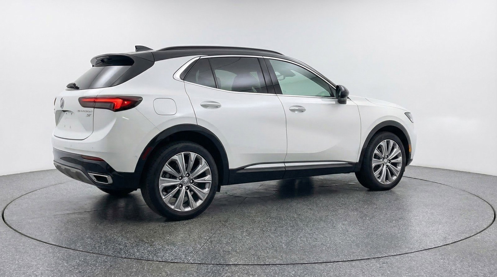 Used 2024 Buick Envision Preferred AWD/4WD image 9