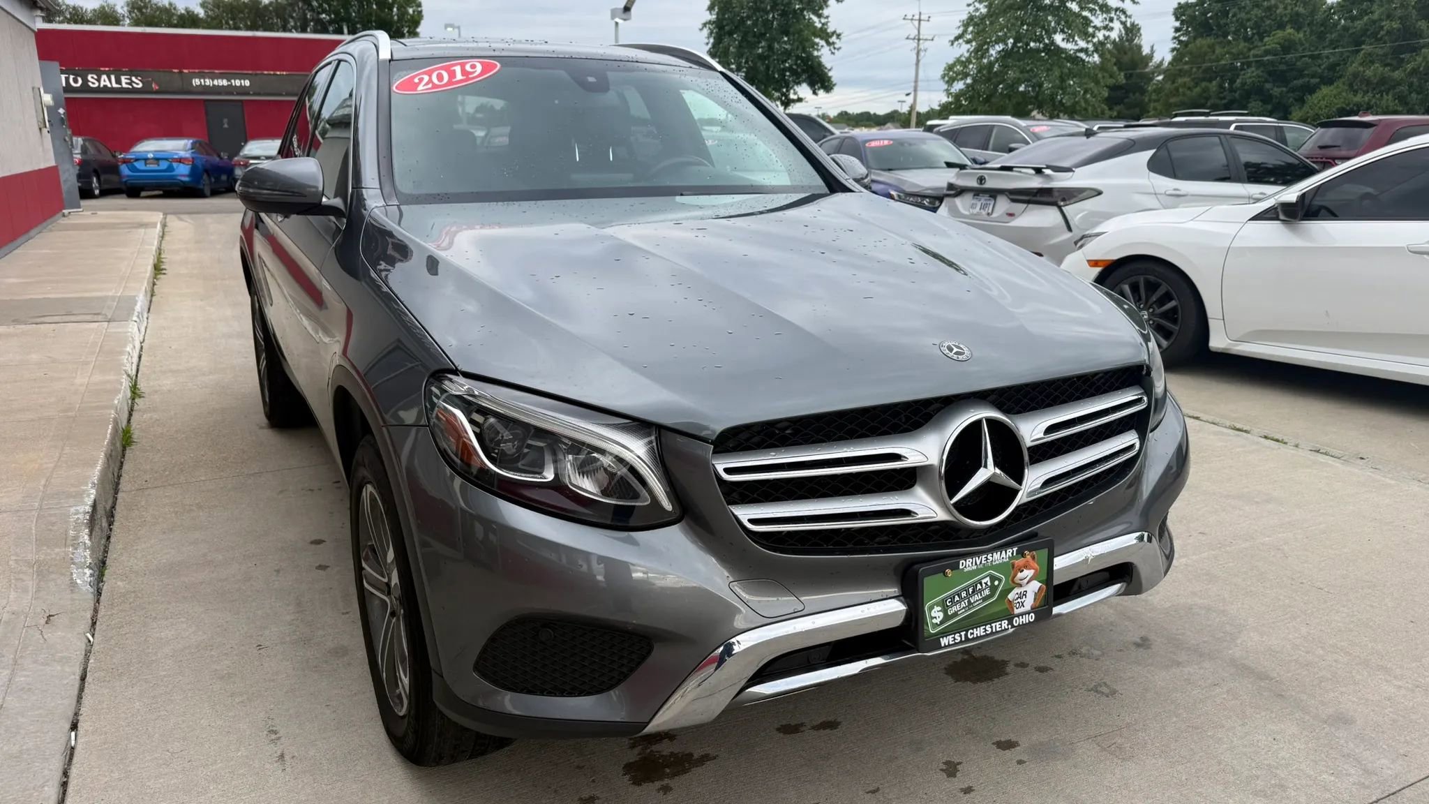 Used 2019 Mercedes-Benz GLC 300 4MATIC image 2