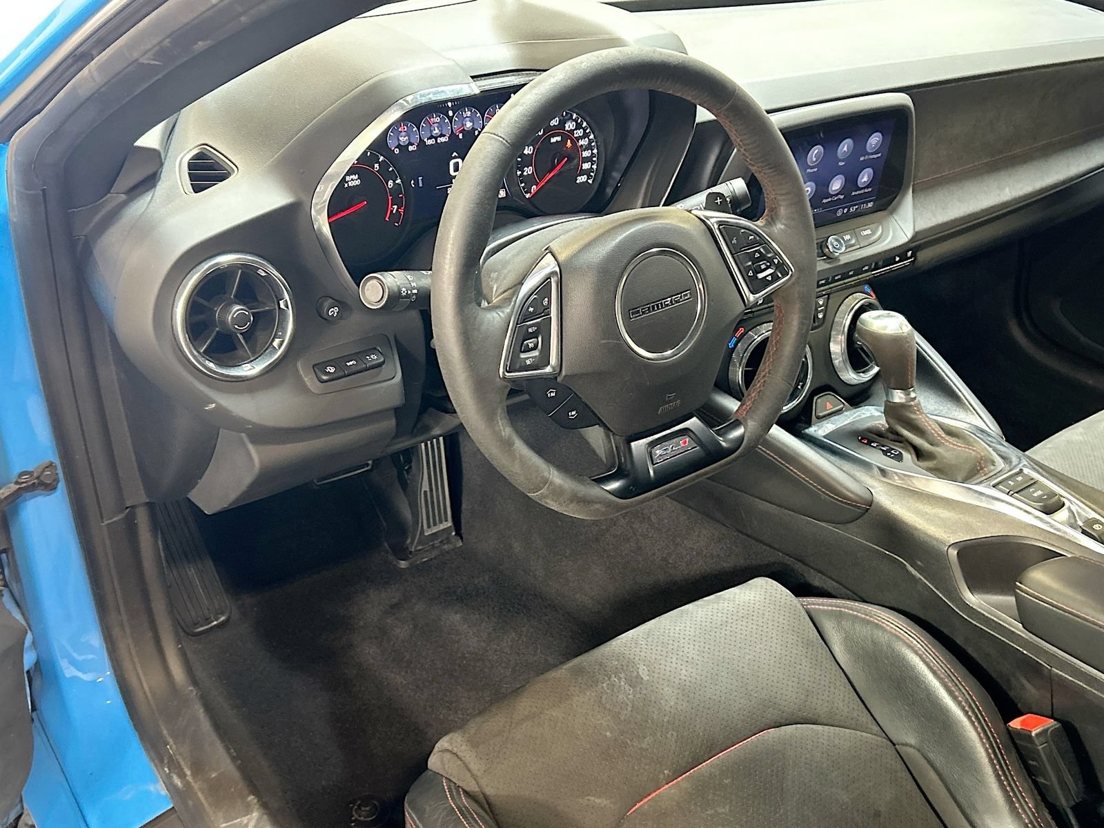Used 2023 Chevrolet Camaro ZL1 RWD image 9