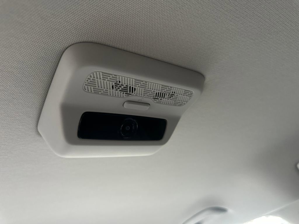 New 2026 Kia Carnival EX image 18