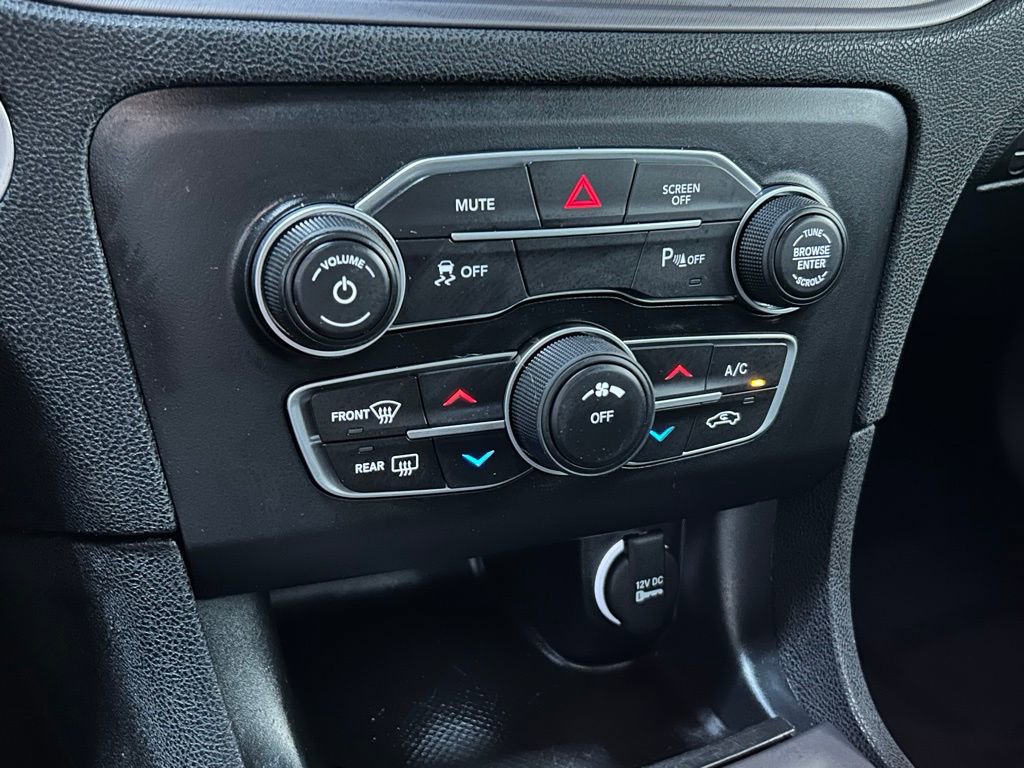 Used 2023 Dodge Charger SXT image 46