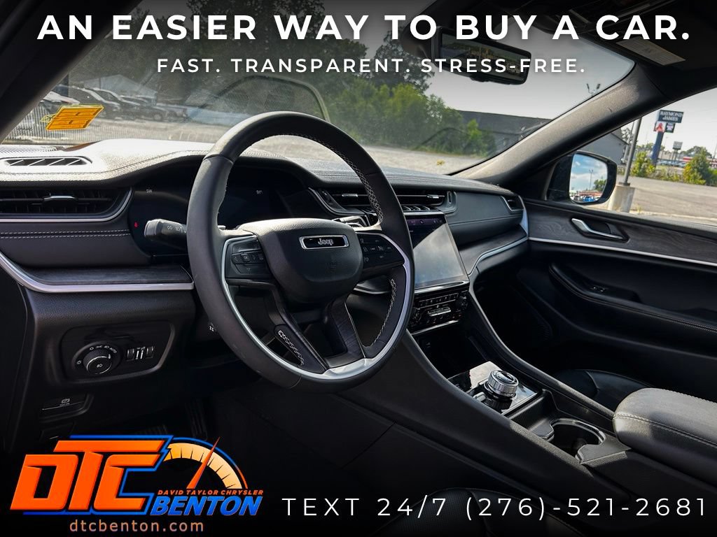 Used 2025 Jeep Grand Cherokee L Limited w/ Luxury Tech Group II AWD/4WD image 10
