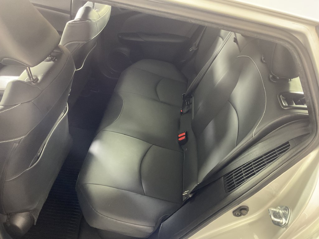 Certified 2022 Toyota Prius Prime Limited FWD image 18