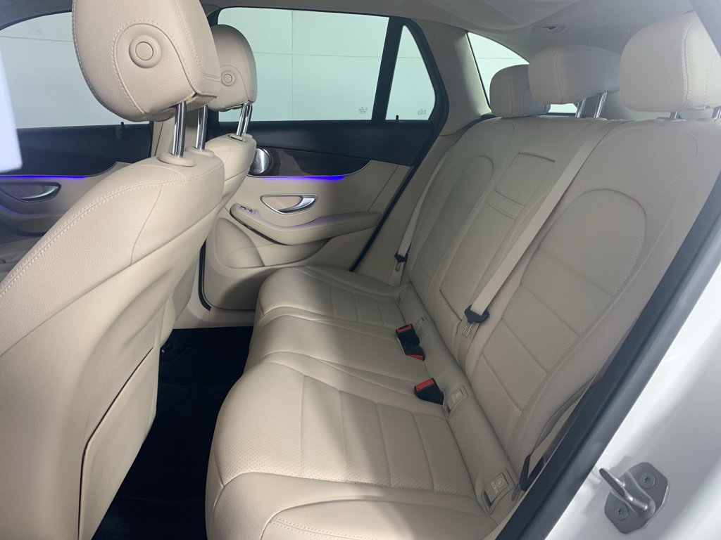 Used 2020 Mercedes-Benz GLC 300 4MATIC w/ Parking Assistance Package image 34