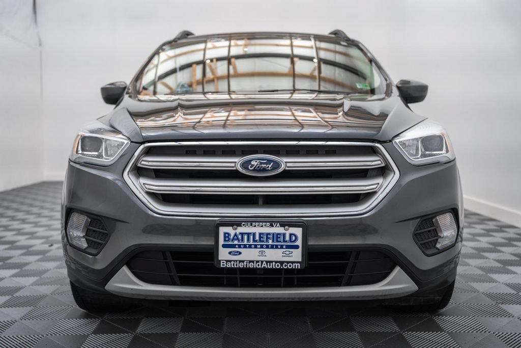 Used 2018 Ford Escape SEL FWD image 2