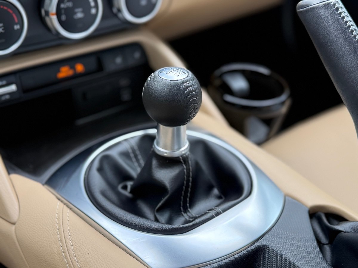 Used 2025 MAZDA MX-5 Miata RF Grand Touring RWD image 32