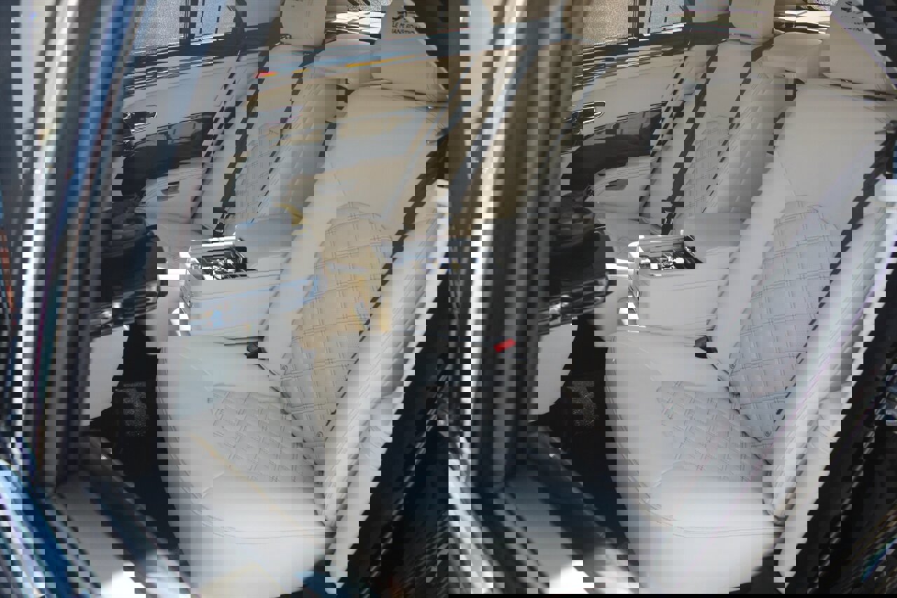 Used 2013 Bentley Mulsanne image 28