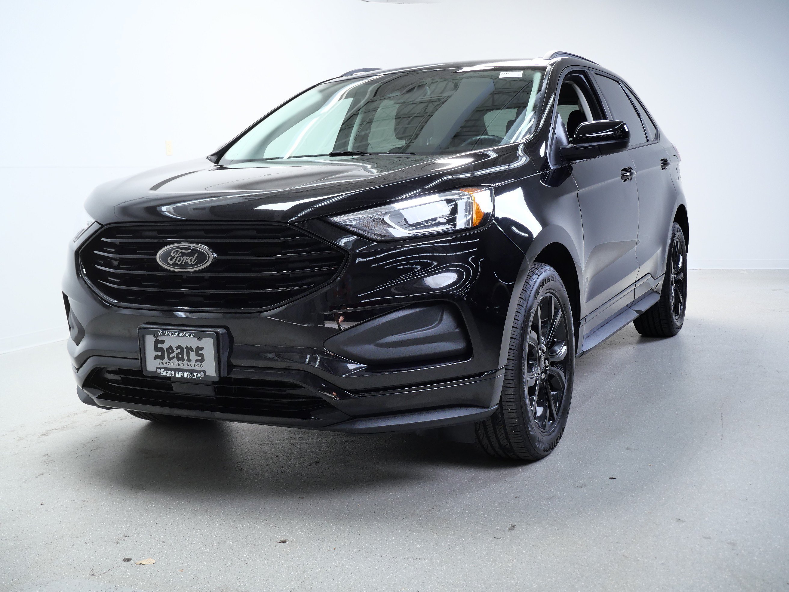 Used 2022 Ford Edge SE w/ Black Appearance Package AWD/4WD image 10