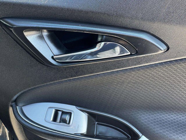 Used 2016 Chevrolet Malibu LT image 42