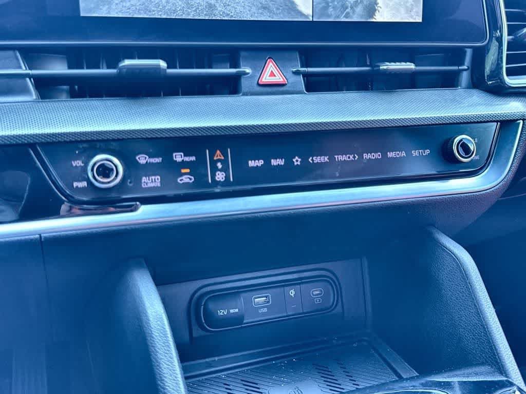 Certified 2024 Kia Sportage SX FWD image 20