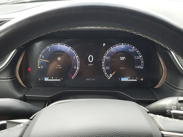 Used 2022 Jeep Grand Cherokee Laredo w/ Luxury Tech Group I AWD/4WD image 9